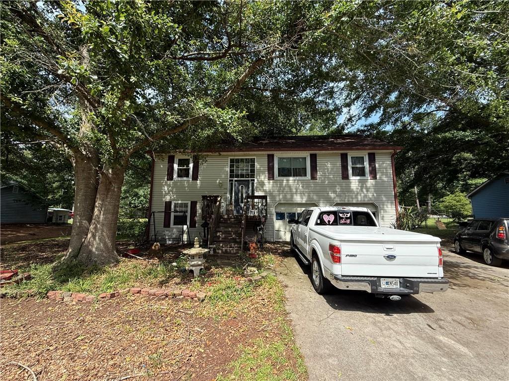 135 Woodcrest Dr., Covington, GA 30016