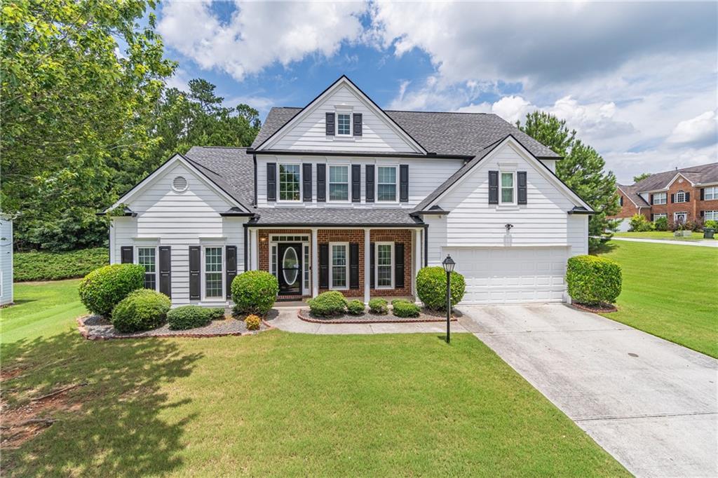 3906 Elm Trace Ct., Loganville, GA 30052