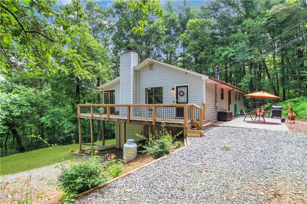 83 Valley Dr., Ellijay, GA 30536