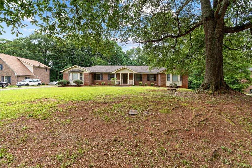 23-25 Sentry Oak Ct., Stockbridge, GA 30281