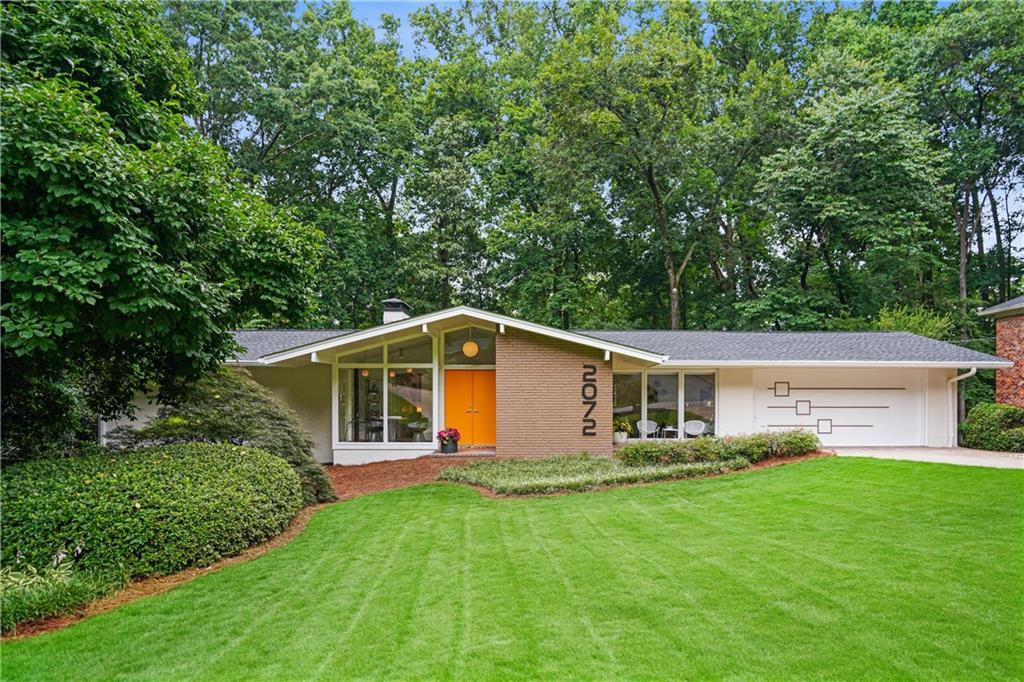 2072 Castleway Dr., Atlanta, GA 30345