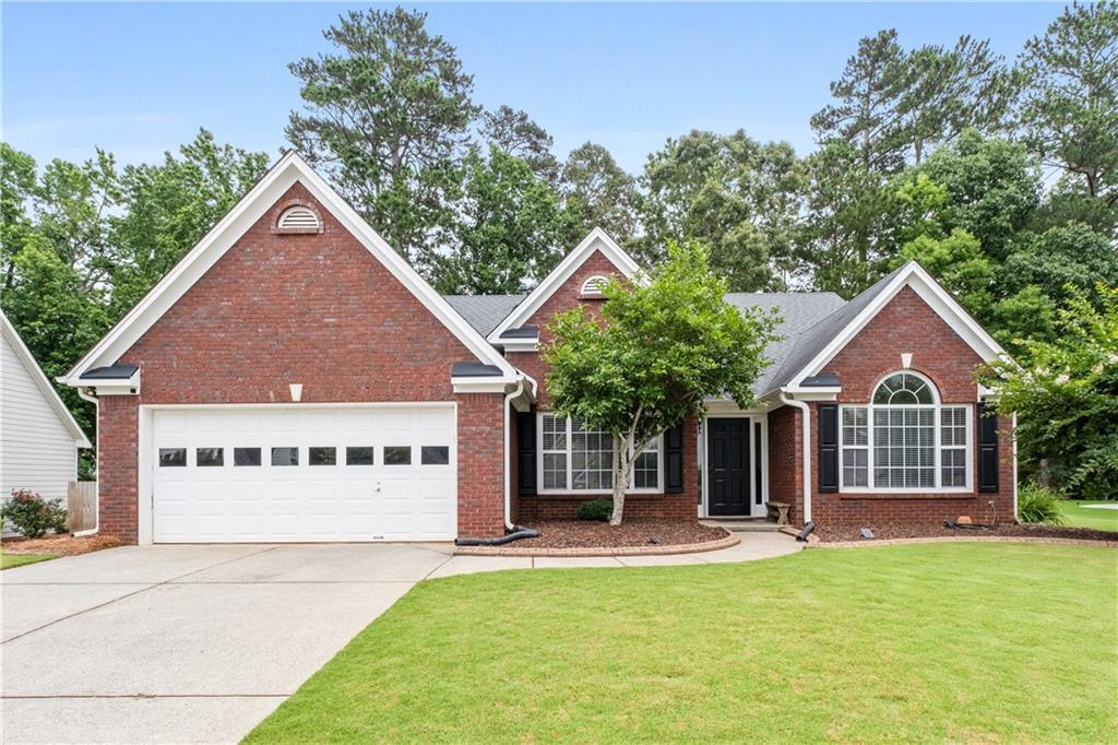 192 Sandhurst Ct., Suwanee, GA 30024