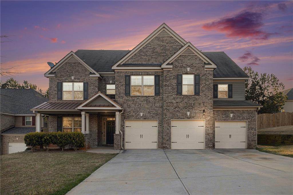 7691 Brazos Tr., Fairburn, GA 30213