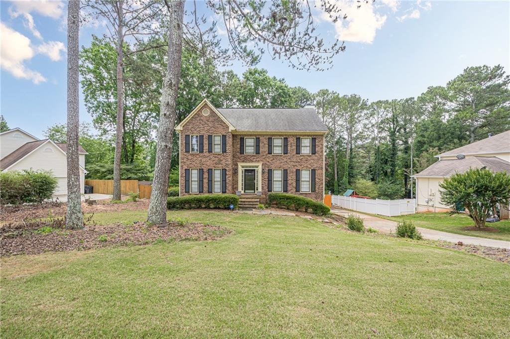 2056 Plantation Rd., Lawrenceville, GA 30044
