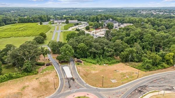 5881 Choctaw Ln., Braselton, GA 30517