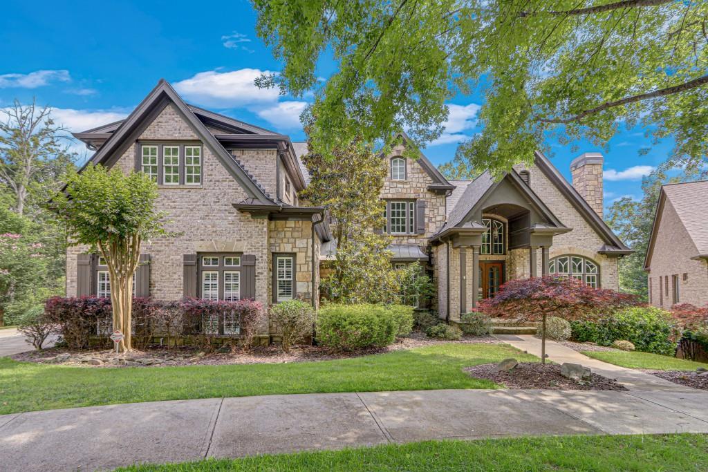 6226 Random Winds Bluff, Gainesville, GA 30506