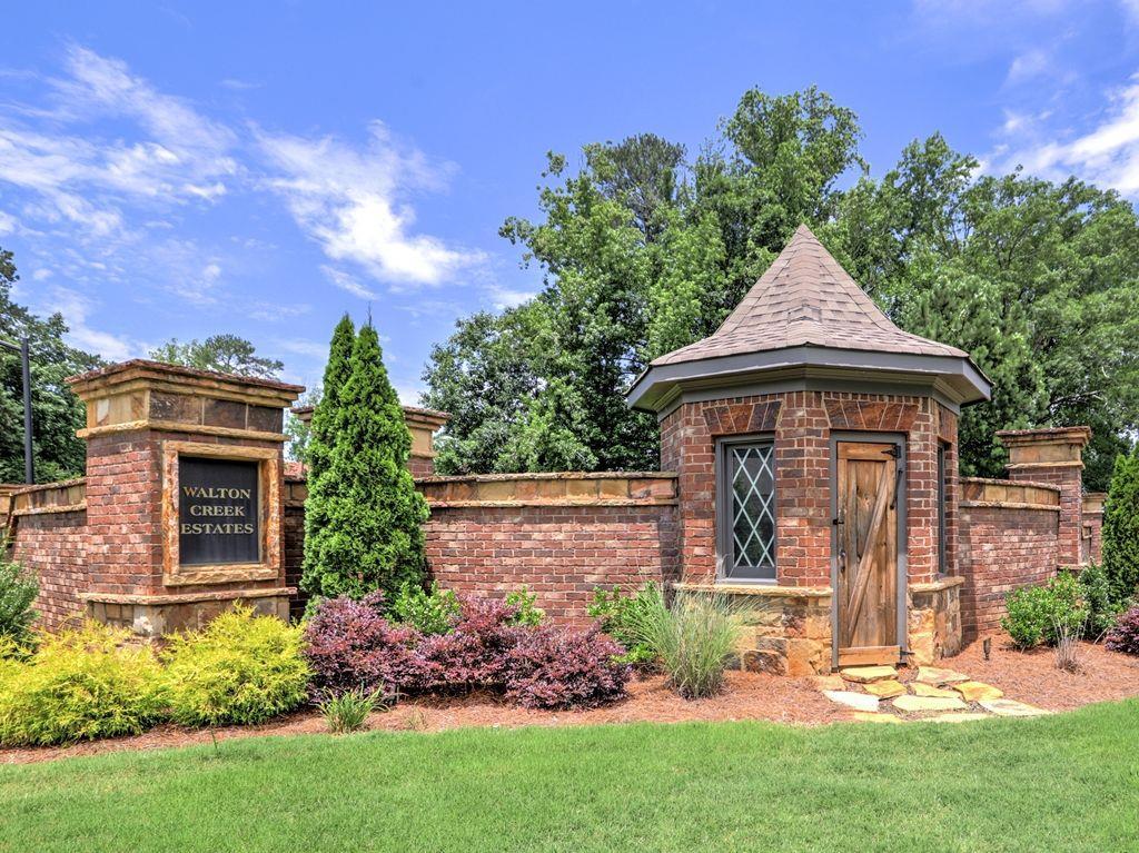 913 Sunny Meadows Ln., Marietta, GA 30062