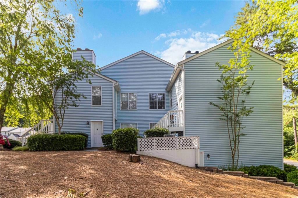 1005 Glenleaf Dr., Peachtree Corners, GA 30092