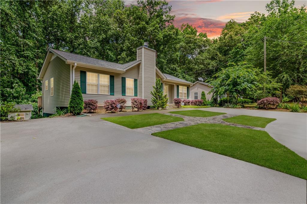 24 Arrow Ct., Lavonia, GA 30553