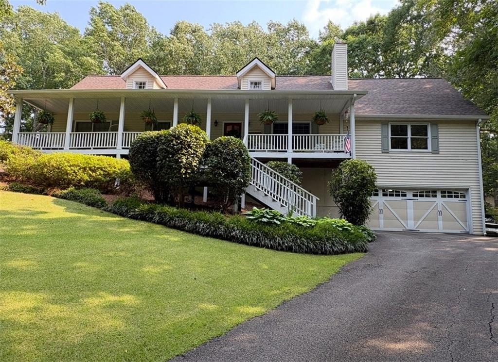 2095 Honeysuckle Dr., Cumming, GA 30040