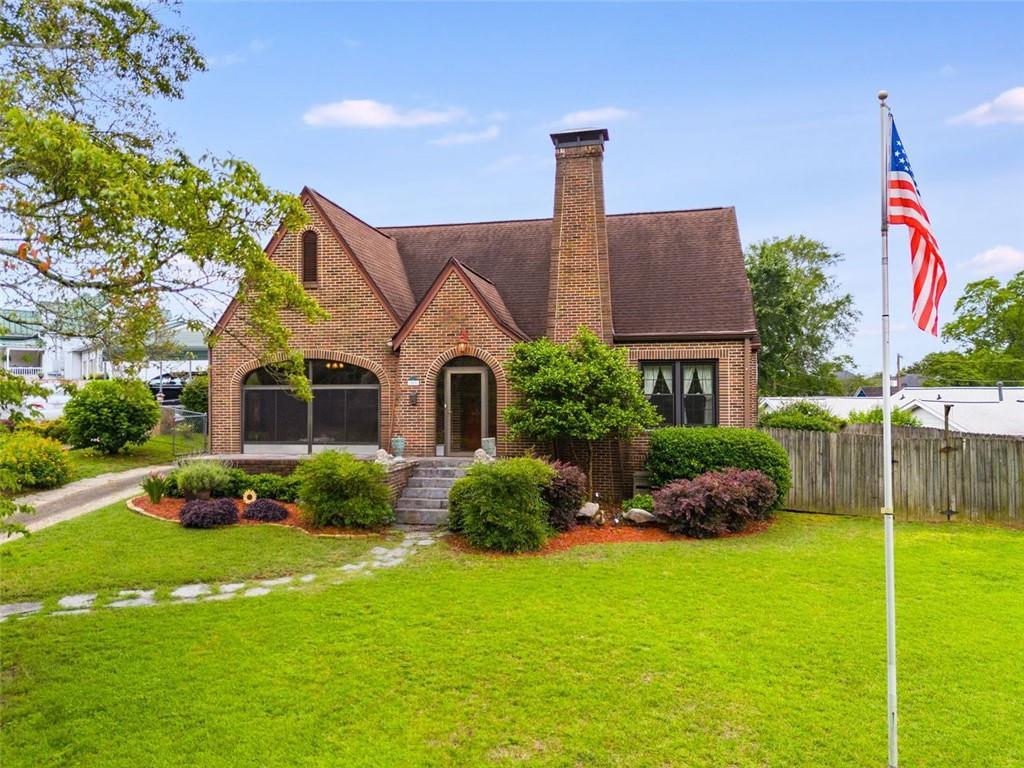 303 Hardee St., Dallas, GA 30132
