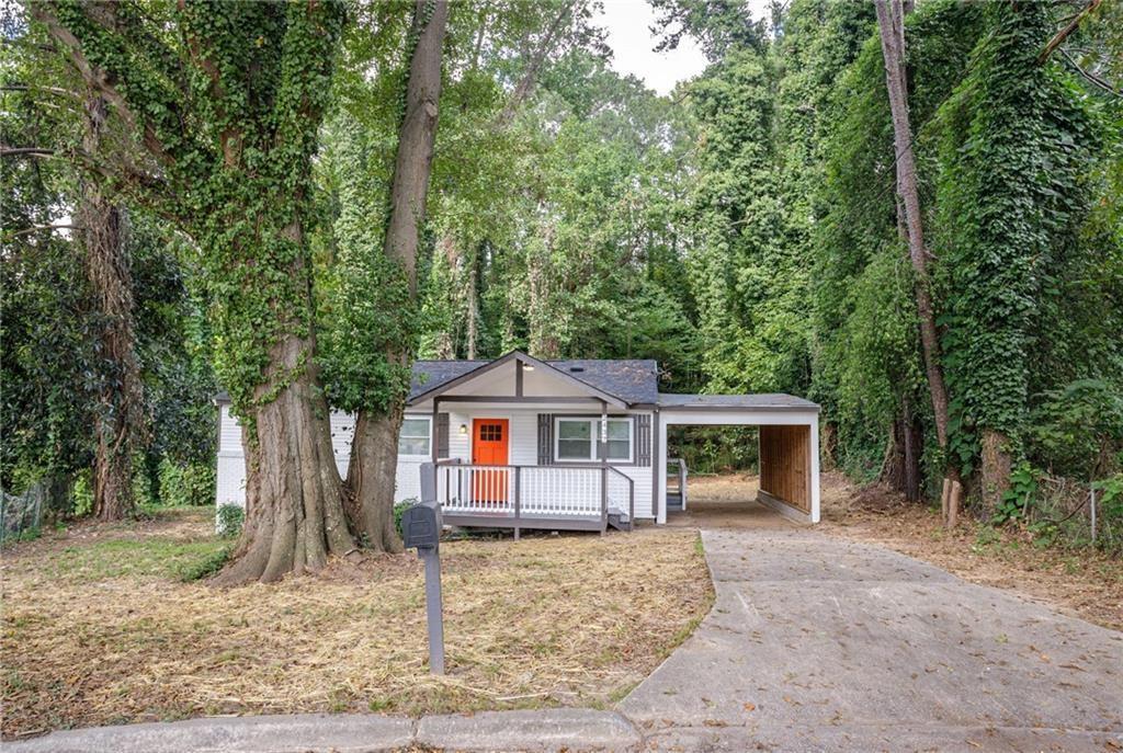 2437 Clarissa Dr., Atlanta, GA 30318