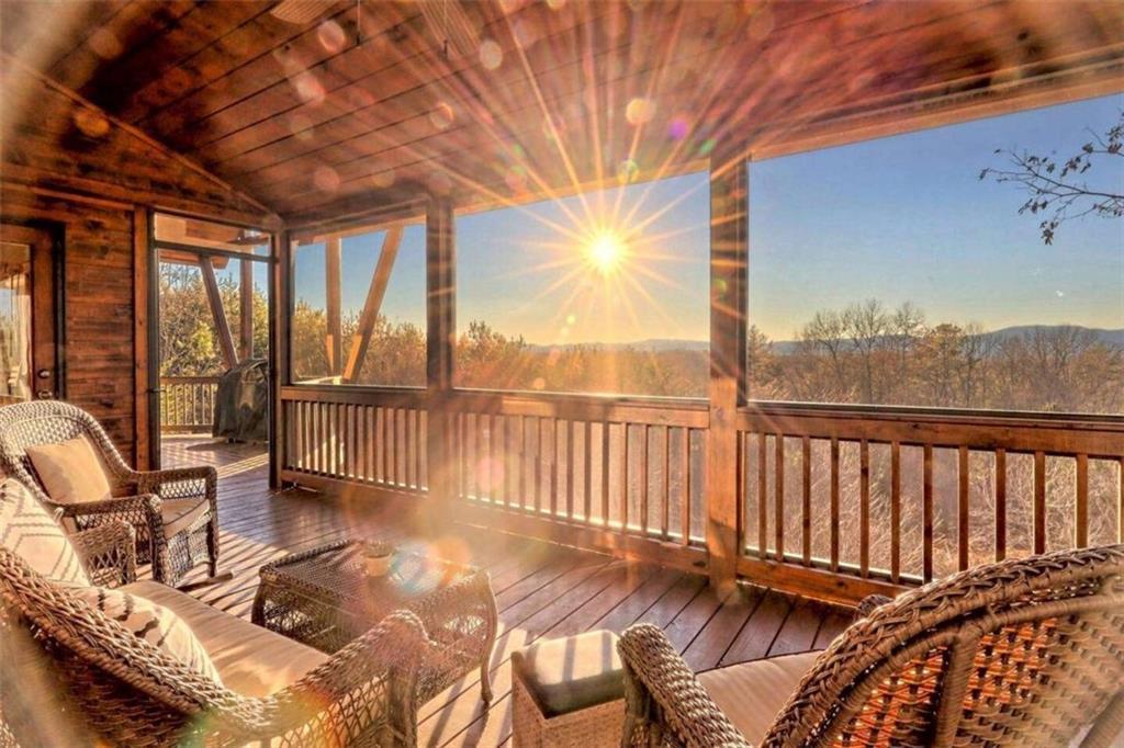 25 White Eagle Tr., Mineral Bluff, GA 30559