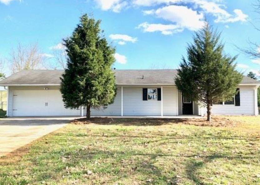 2433 Robin Ridge Dr., Dacula, GA 30019
