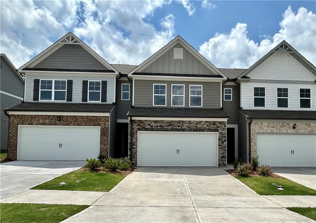 3845 Billabong Tr. #111, Gainesville, GA 30506