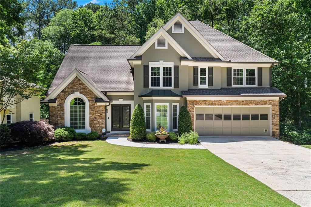 77 Skyland Dr., Roswell, GA 30075