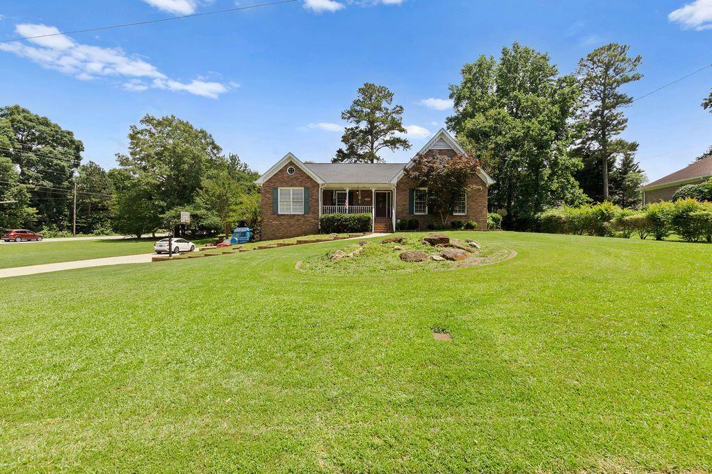 3500 Thunderwood Ln., Snellville, GA 30039
