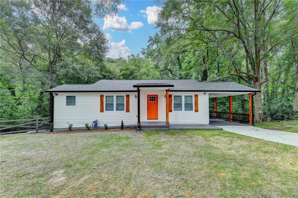 737 Bolton Rd., Atlanta, GA 30331