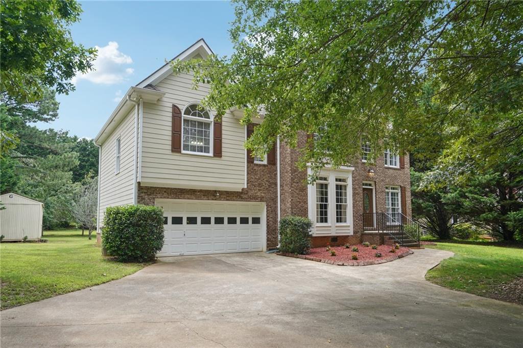 5114 J White Rd., Oakwood, GA 30566