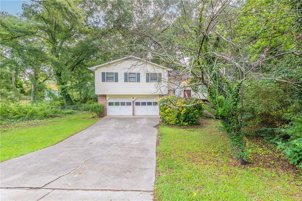 2047 Cliffton Ter., Snellville, GA 30039
