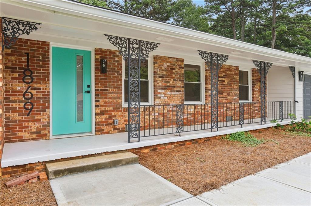 1869 Hebron Hills Dr., Tucker, GA 30084