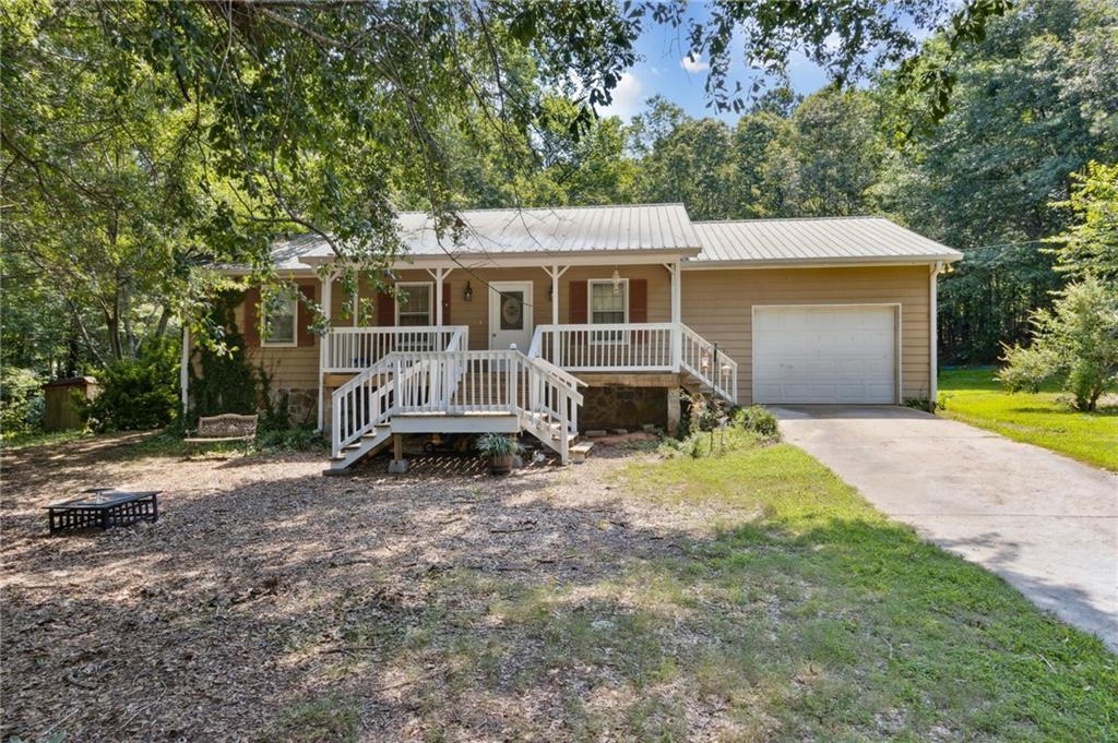 136 Pine St., Covington, GA 30014