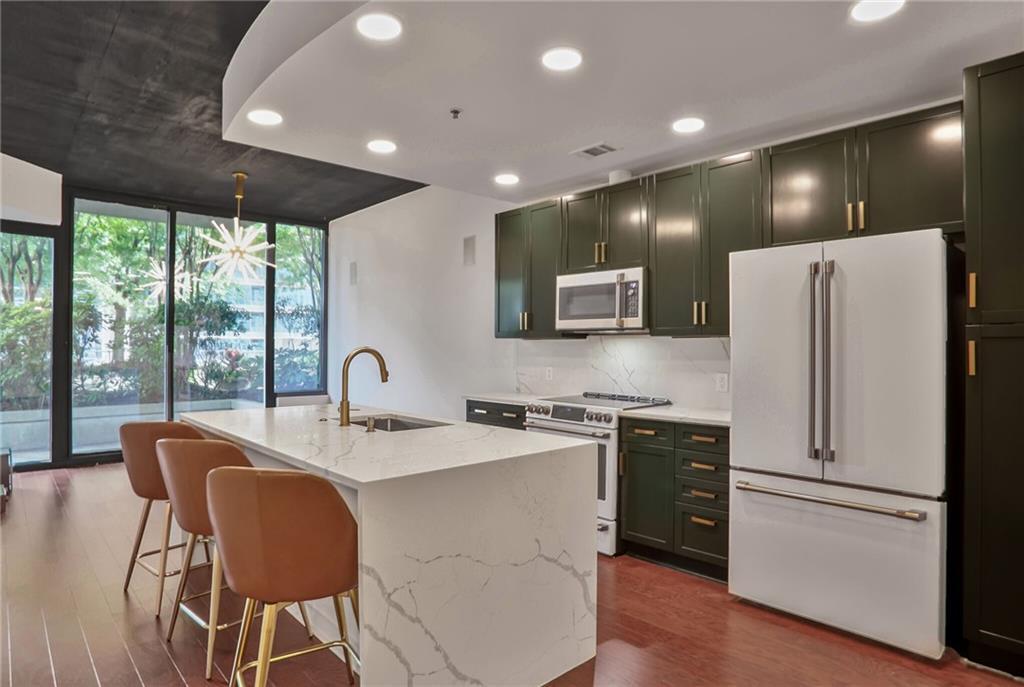 855 Peachtree St. #1108, Atlanta, GA 30308