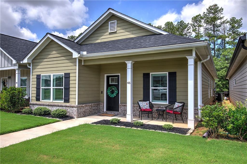 46 Courtyard Ln., Cartersville, GA 30120