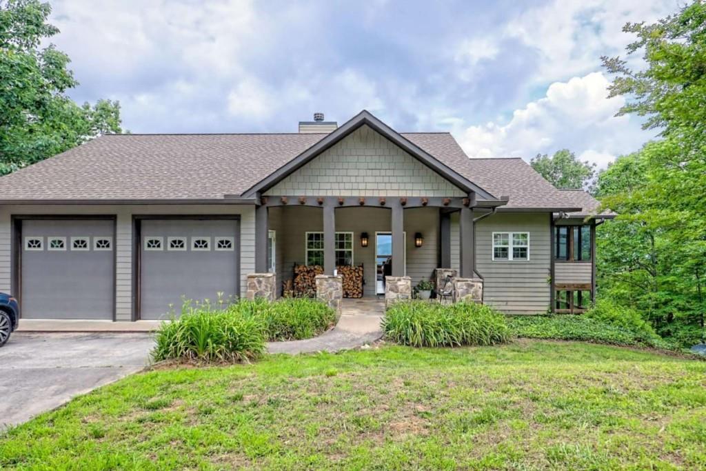 990 Hickory Nut Mountain Rd., Tallulah Falls, GA 30573