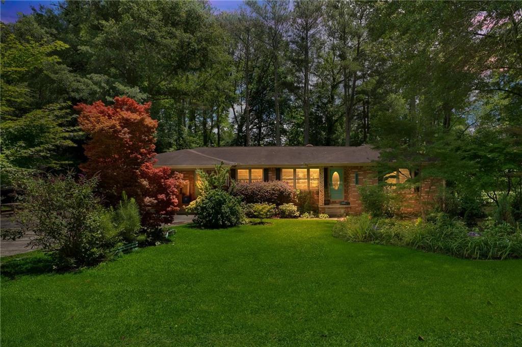 5400 Francis Ave., Stone Mountain, GA 30087