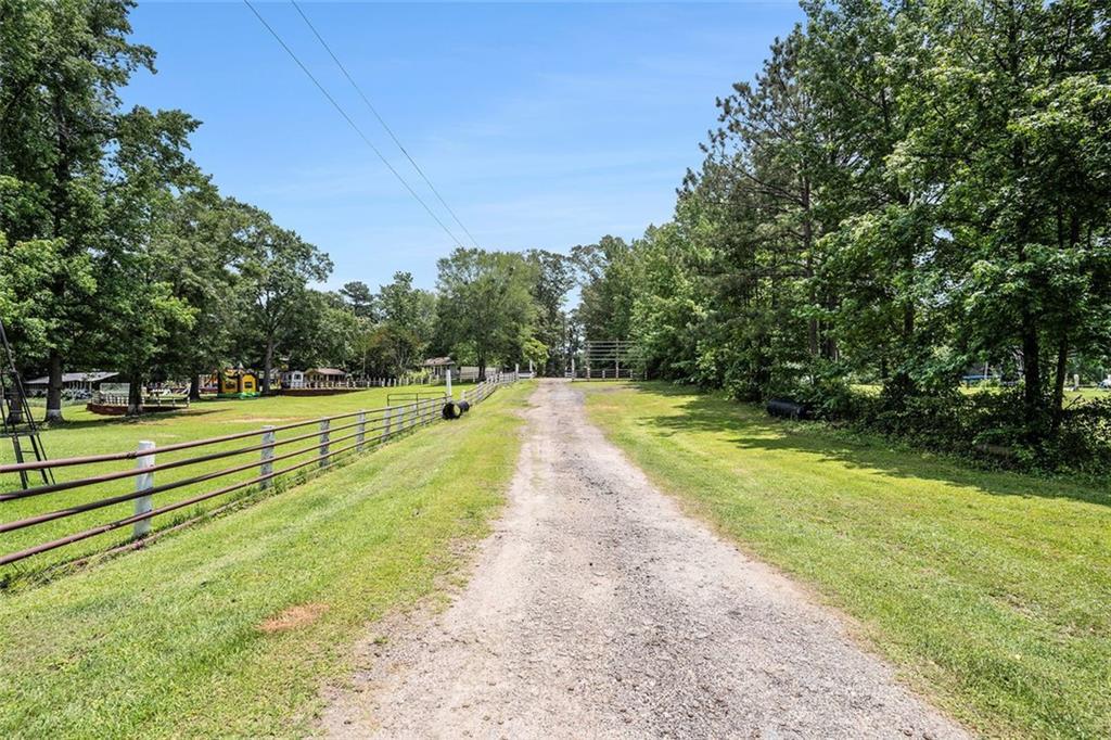 677 Panola Rd., Ellenwood, GA 30294