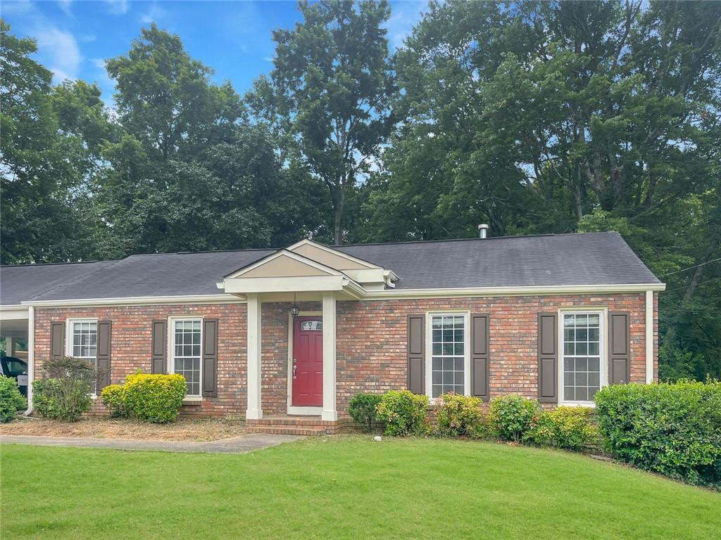 365 Norcross St., Roswell, GA 30075