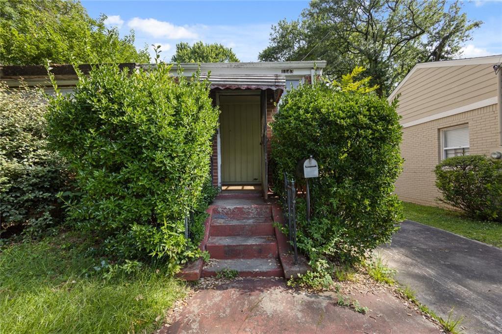 1143 Westview Dr., Atlanta, GA 30310