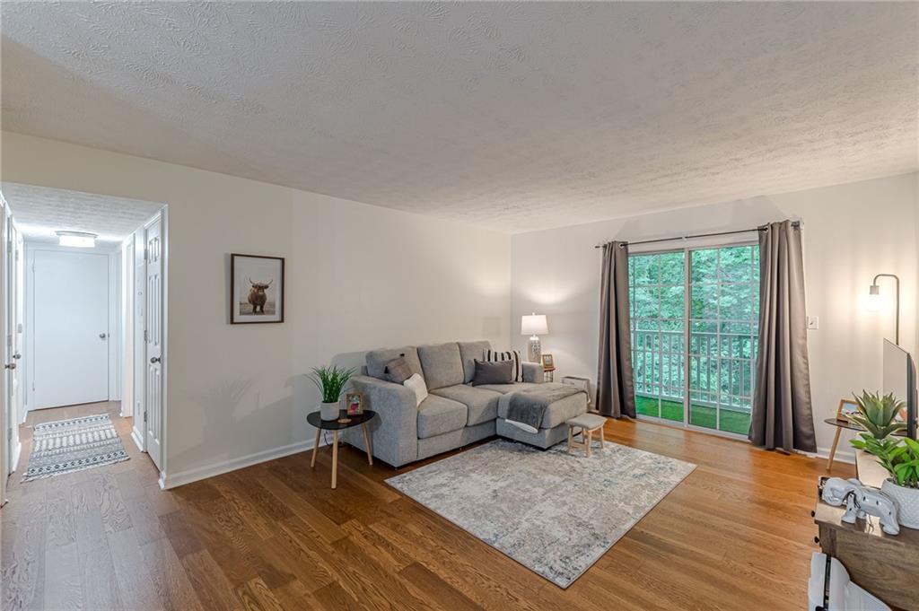 3135 Seven Pines Ct. #201, Atlanta, GA 30339