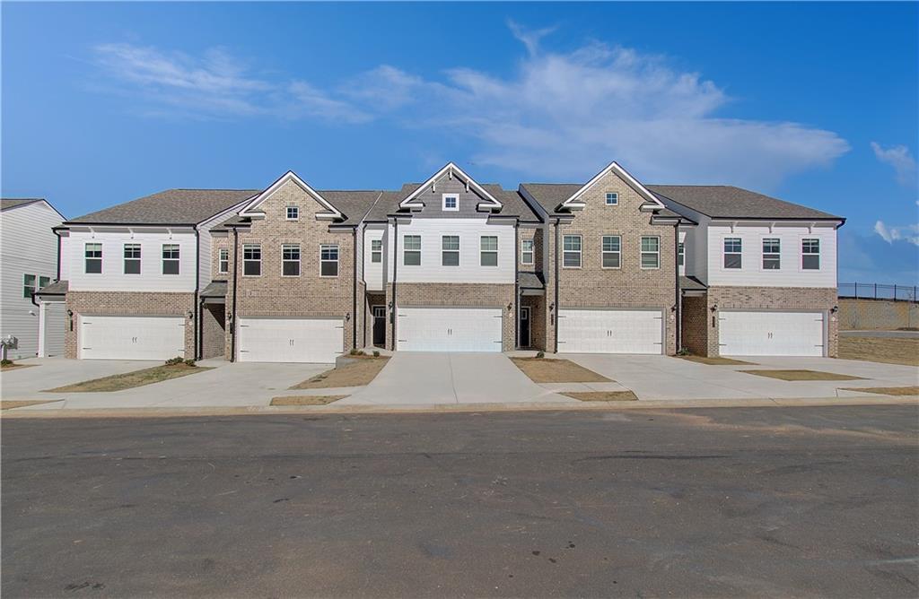 8207 Tiger Way, Riverdale, GA 30296
