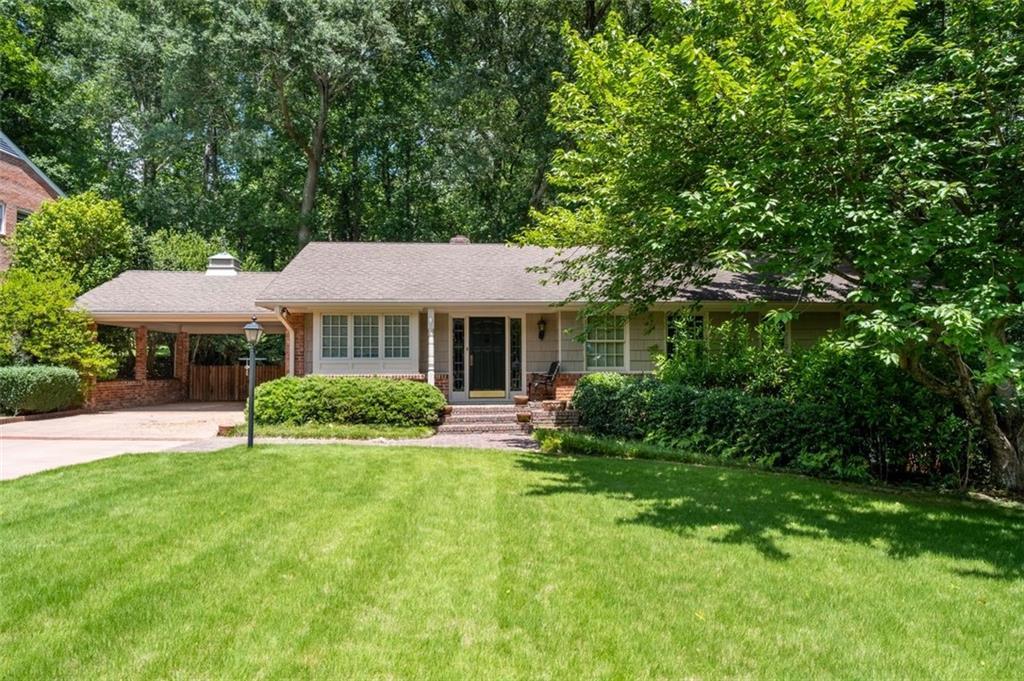 2917 Rockingham Dr., Atlanta, GA 30327