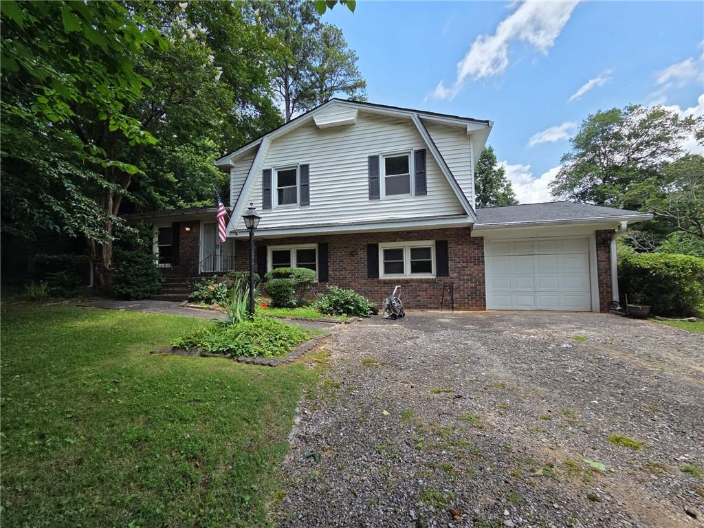 3400 Elm Creek Dr., Marietta, GA 30064