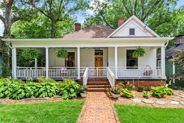 New Homes For Sale This Week That Attend Barack and Michelle Obama Academy: June 13th to June 19th