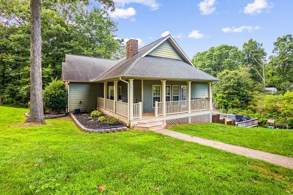 245 Cook St., Alto, GA 30510