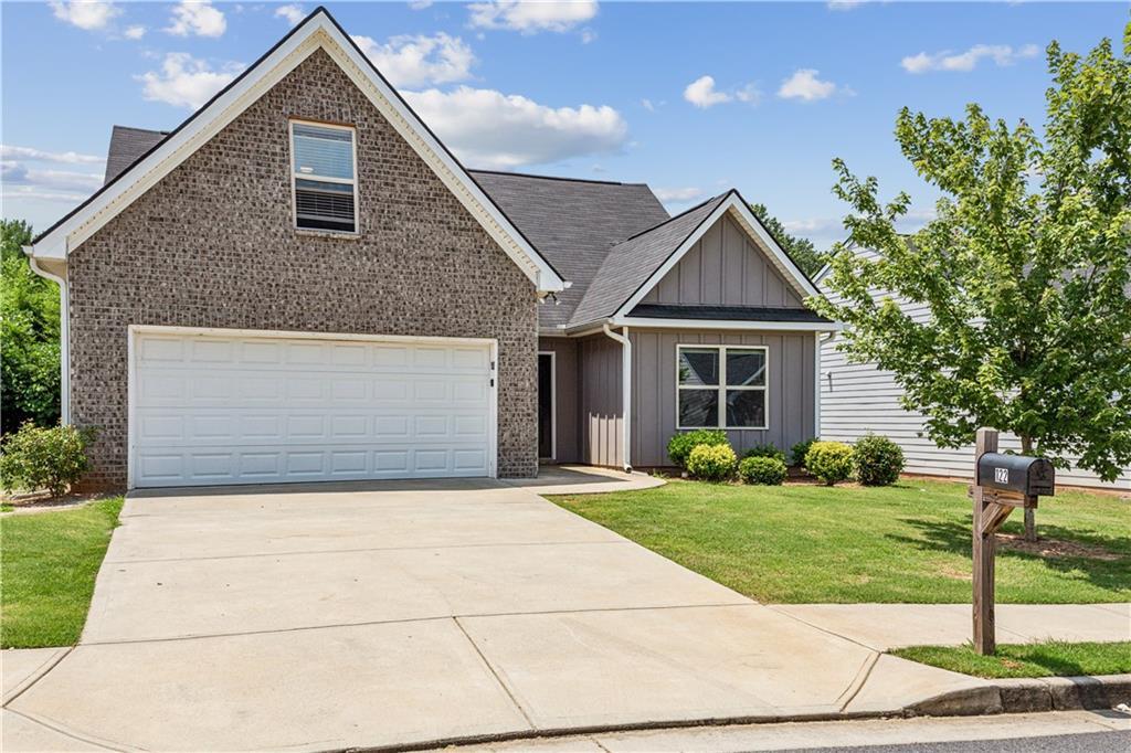 122 W Lexington Ave., Griffin, GA 30223