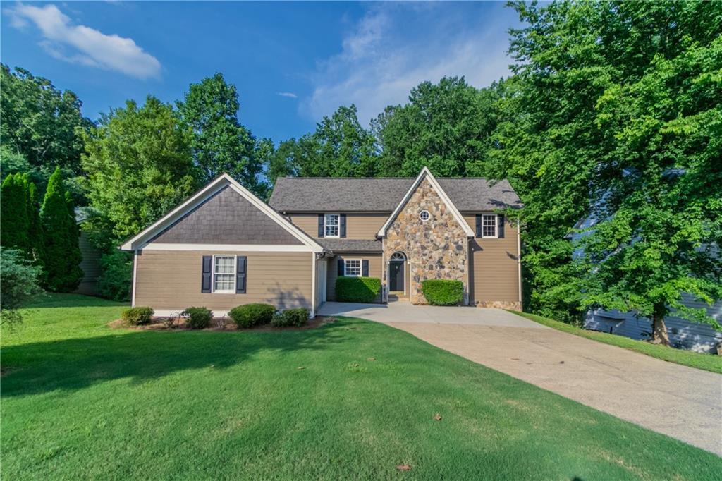 4252 Keheley Lake Dr., Marietta, GA 30066
