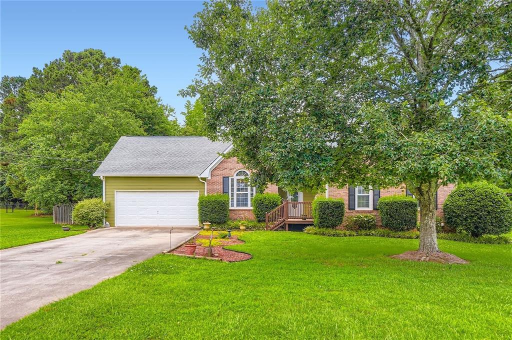 180 Moseley Crossing Dr., Stockbridge, GA 30281
