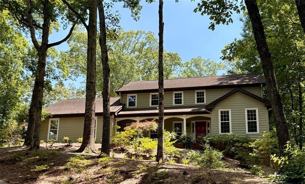 300 Stone Mill Tr., Atlanta, GA 30328