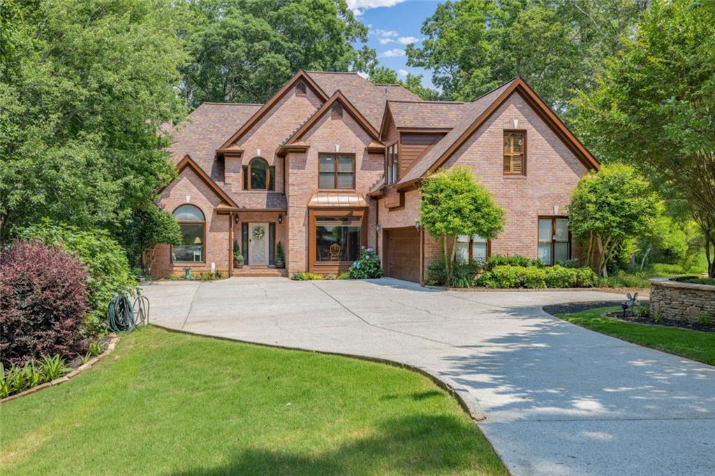 8575 Anchor On Lanier Ct., Gainesville, GA 30506
