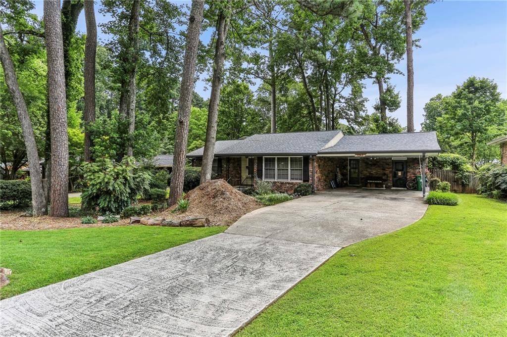 1263 Blueberry Tr., Decatur, GA 30033