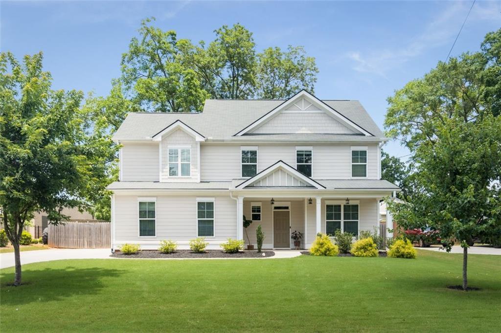 2486 Eastwood Dr., Atlanta, GA 30032