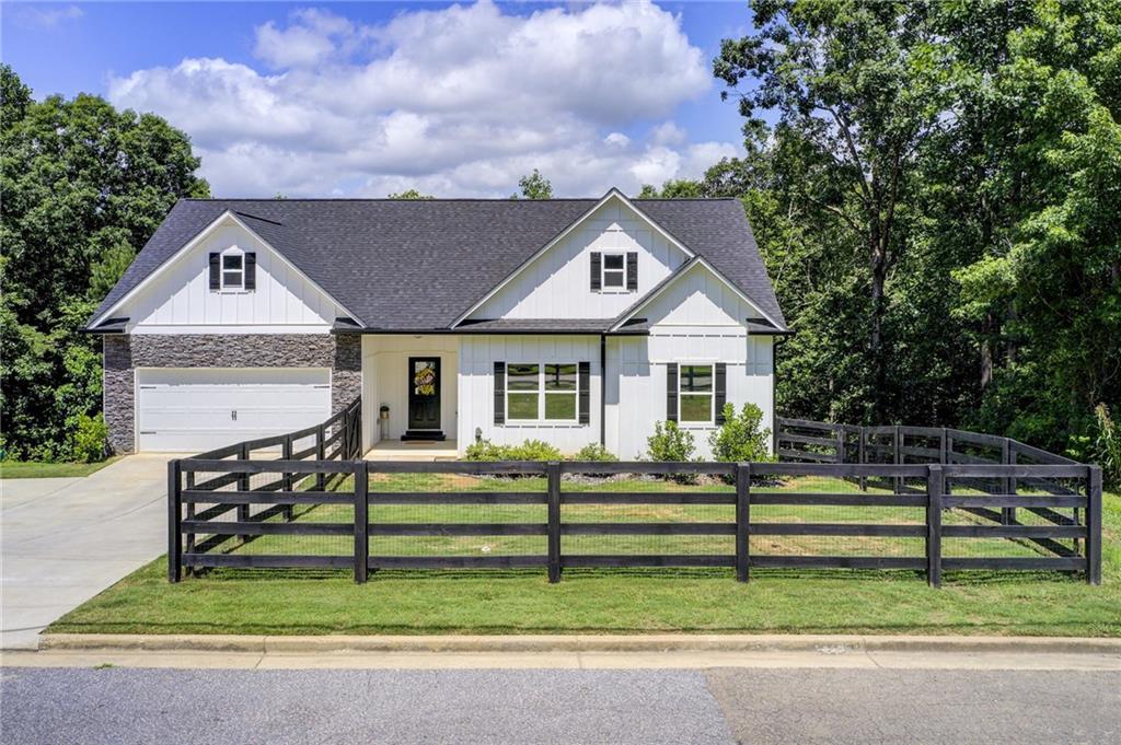 271 Moorings Run, Jasper, GA 30143
