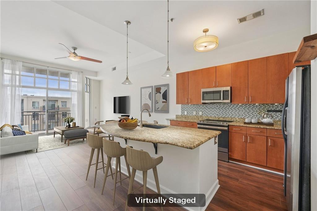 711 Cosmopolitan Dr. #802, Atlanta, GA 30324