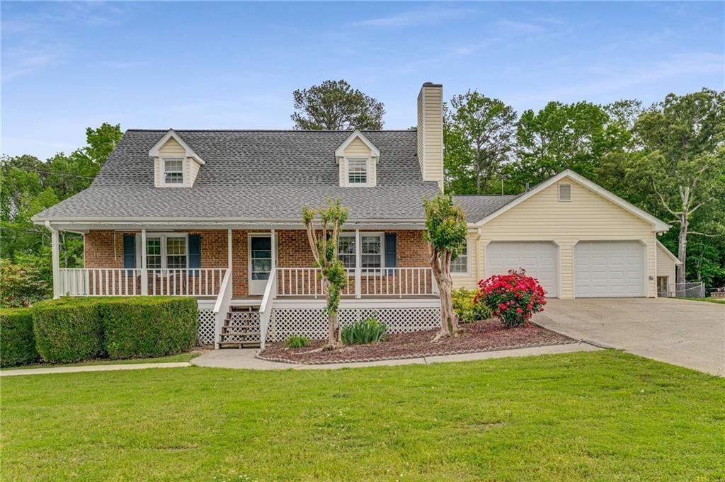 1320 Pinyon Pl., Lawrenceville, GA 30043