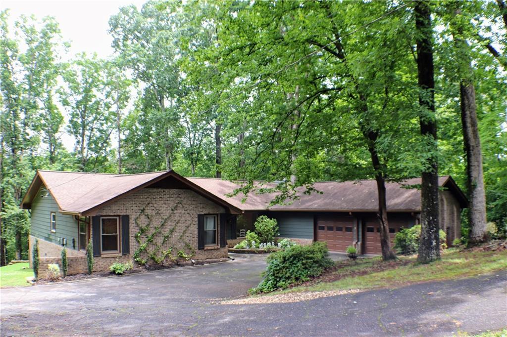 1310 Larkview Dr., Lilburn, GA 30047